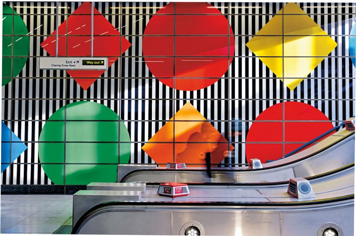 台北地铁站的视觉设计到底发生了什么，竟然引起这么大的轰动！