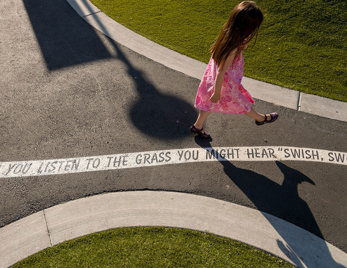 如此包容性的互动装置设计，怎不叫孩子们欢声笑语，都玩疯了吧 美陈网站 美陈前沿 