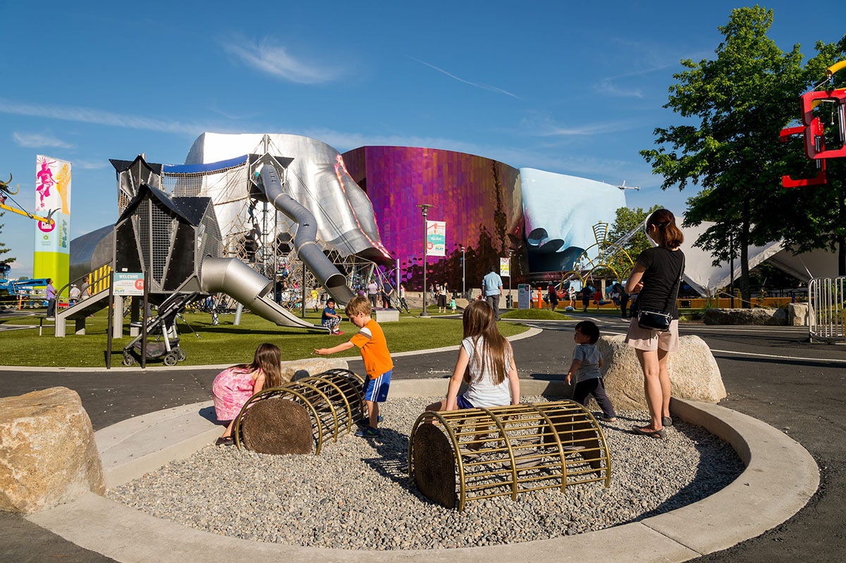 如此包容性的互动装置设计，怎不叫孩子们欢声笑语，都玩疯了吧 美陈网站 美陈前沿 