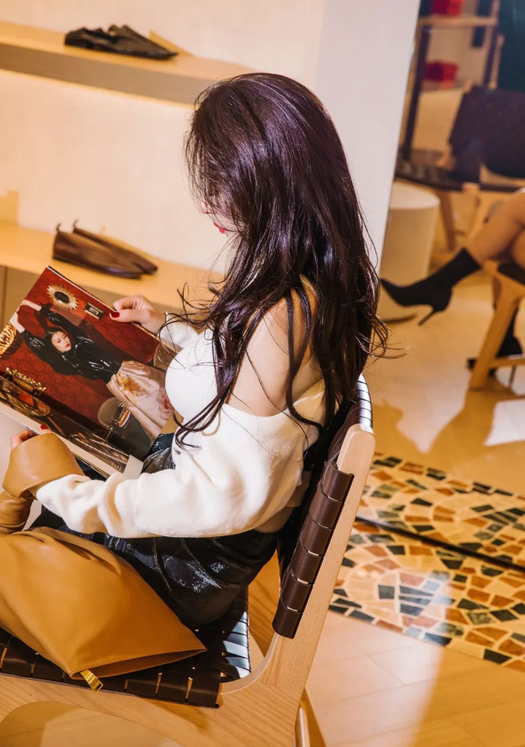 华灯初上，这个商场美陈就是最美灯海，邀你见证新浪漫