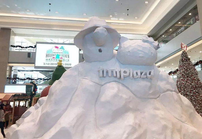 Hello Kitty携手Müllerchen萌爆登场，刷新圣诞美陈新体验 美陈网站 美陈前沿 