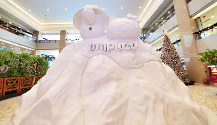 Hello Kitty携手Müllerchen萌爆登场，刷新圣诞美陈新体验 美陈网站 美陈前沿 