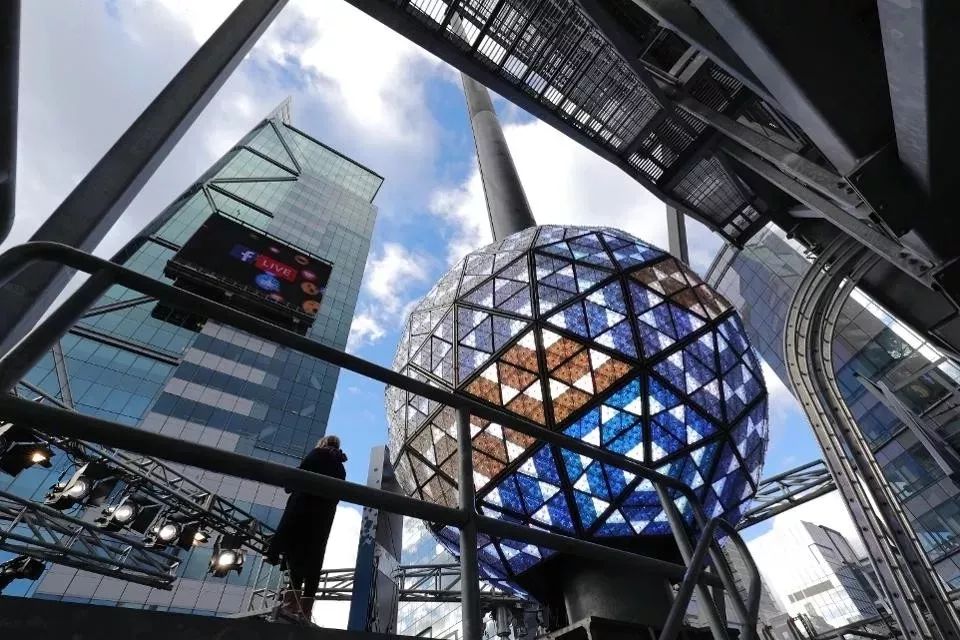 时代广场跨年夜活动策划了一个重头戏：新年水晶球与你共迎2020年 美陈网站 美陈前沿 