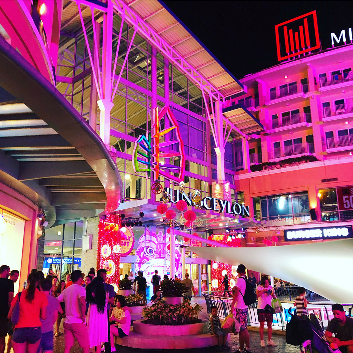 春节商场美陈设计有哪些注意事项？ 美陈网站 美陈前沿 