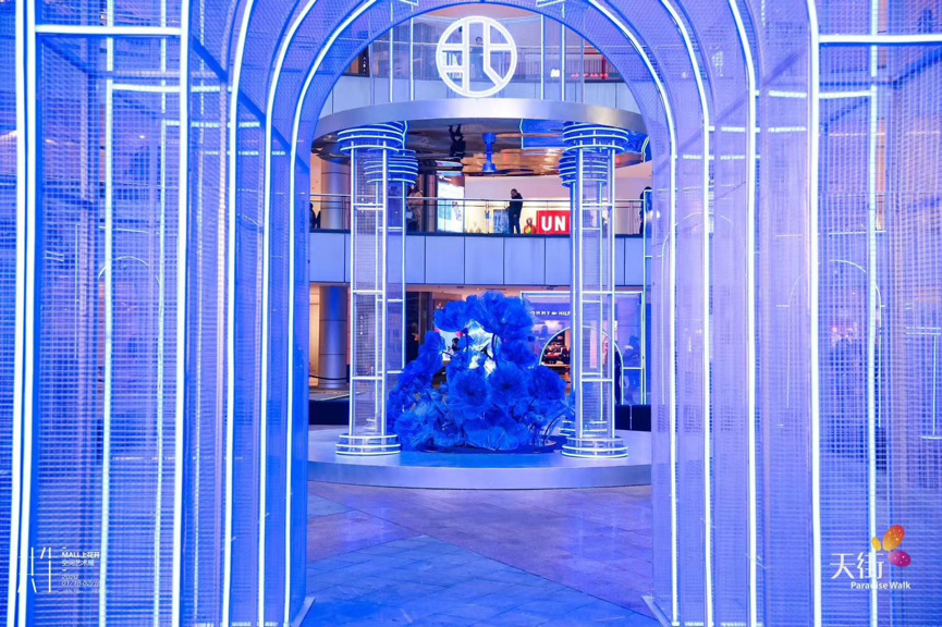 天街的空间艺术展览活动装置摄取古罗马建筑特色，艺术感超强