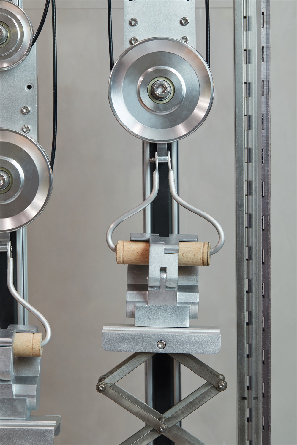 PEU À PEU美陈展览活动的灵感来自运动上的相互作用力，好看又好玩