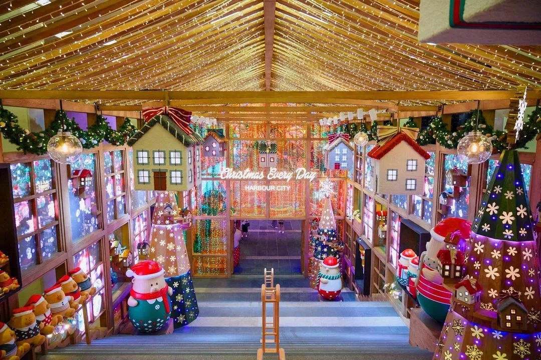 海港城圣诞艺术展览活动策划精心推出慈善圣诞熊，满满正能量