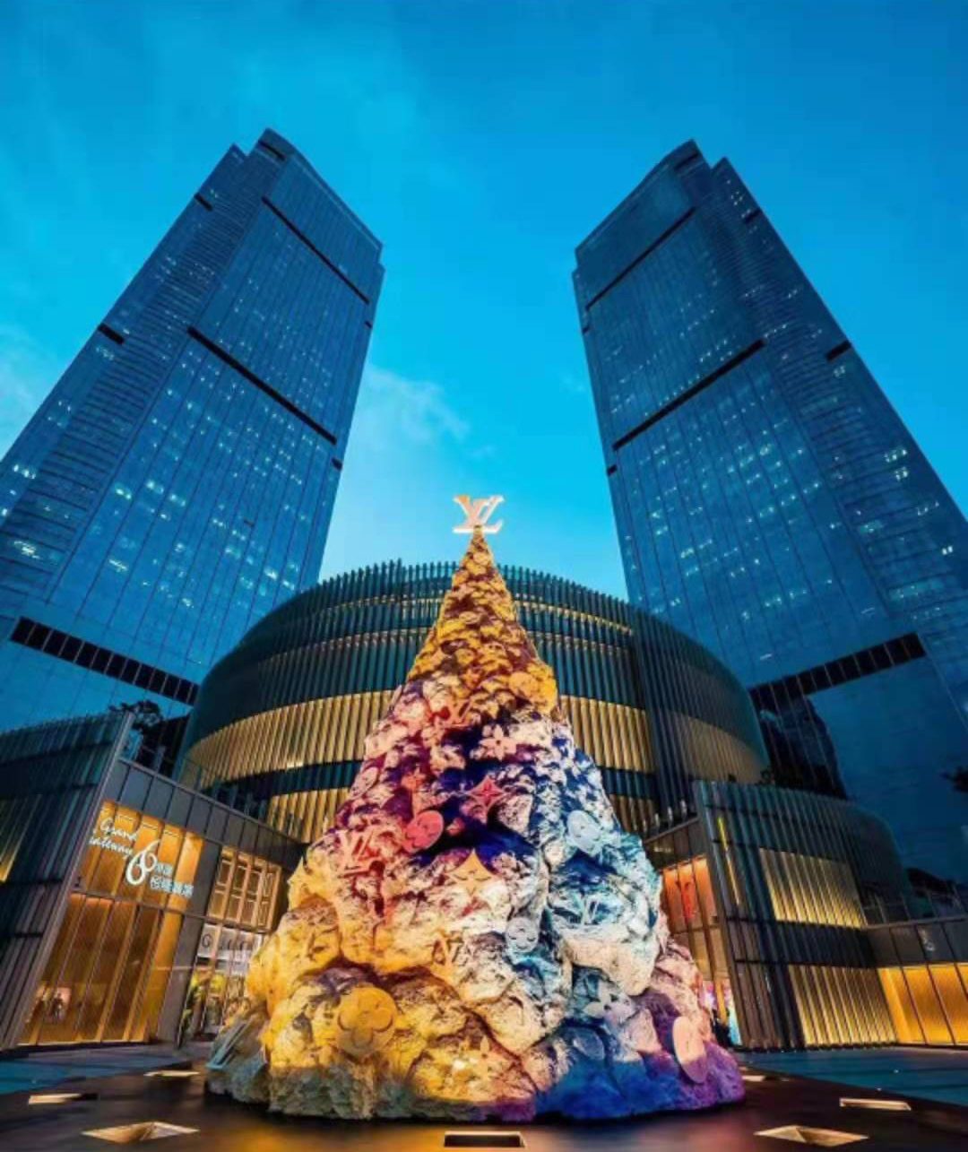 魔都这批圣诞节亮灯活动策划太美了，看点十足 美陈网站 美陈前沿 