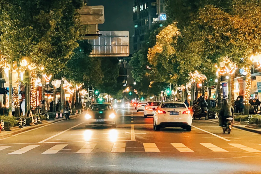 「光影上海」主题展览活动策划是经历这个特殊年后对未来的期许